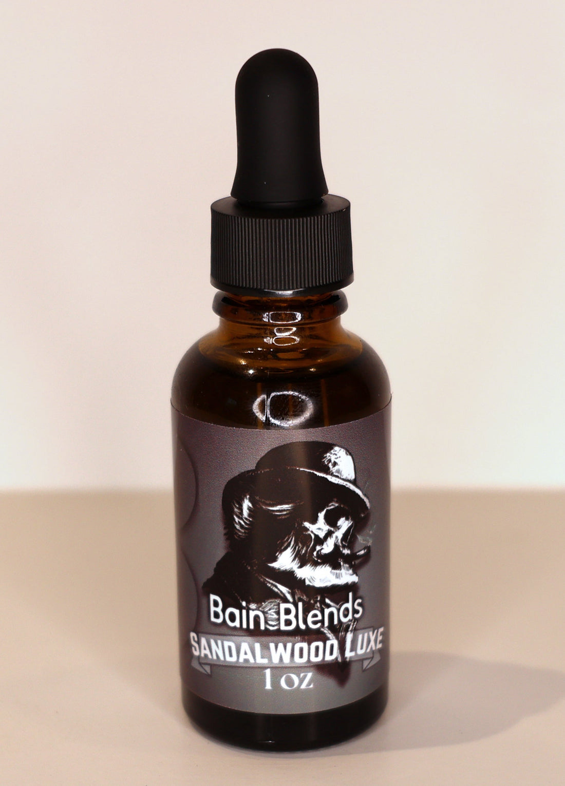 Sandalwood Luxe, 1 oz Beard Oil (Sandalwood, Oakmoss, Vetiver, Black Pepper, and Ginger)